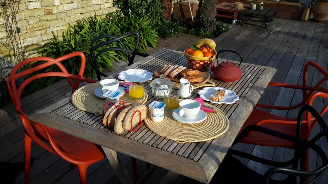 Les Jardins De Clerjotte Bed & Breakfast Saint-Martin-de-Re Exterior photo